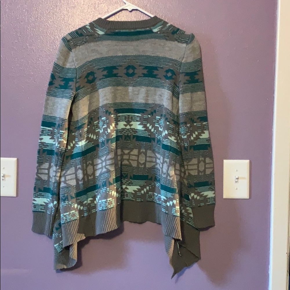 Cardigan - Picture 2 of 4